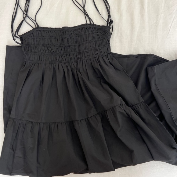 Zara Maxi Dress - Picture 1 of 2